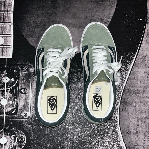 NIB Vans Old Skool - Picture 9 of 13